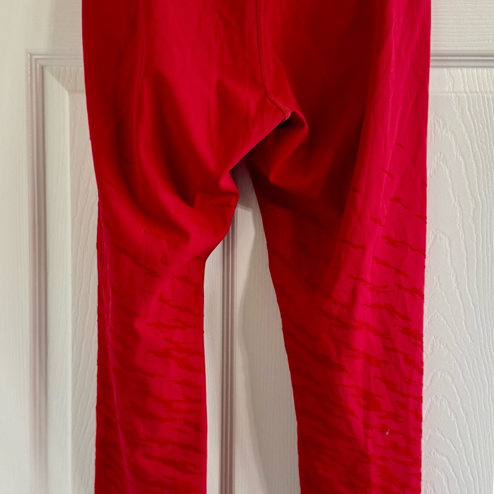 Lululemon Lunar New Year Wunder Under High-Rise Tight 25" - Picture 12 of 12